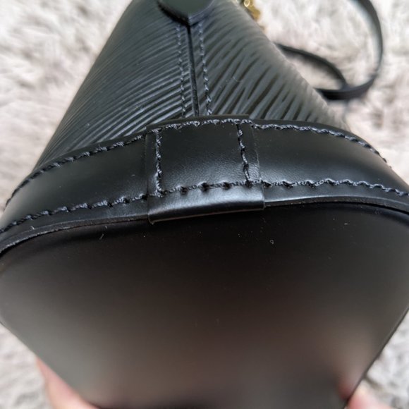 Louis Vuitton Alma Mini - Picture 4 of 6